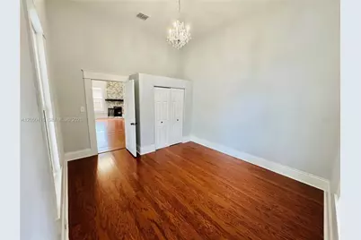 1017 E 19 Ave #0, Tampa, FL 33605 - Photo 7