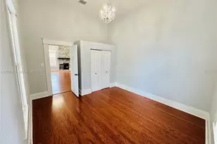 1017 E 19th Ave, Tampa, FL 33605 - Photo 7