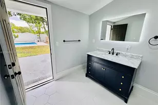 1017 E 19th Ave, Tampa, FL 33605 - Photo 19
