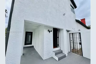 1017 E 19 Ave #0, Tampa, FL 33605 - Photo 3