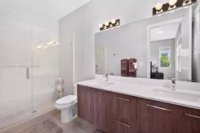 405 NE 35th Ct #5, Oakland Park, FL 33334 - Photo 21