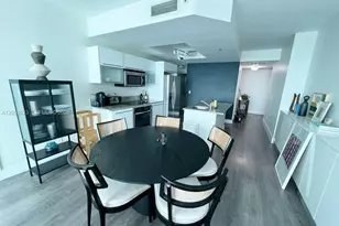 888 Biscayne Blvd, Miami, FL 33132 - Photo 11