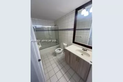 185 SE 14th Ter #1904, Miami, FL 33131 - Photo 5