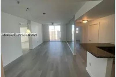 185 SE 14th Ter #1904, Miami, FL 33131 - Photo 3