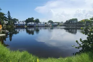 4081 NE 14th Ave, Oakland Park, FL 33334 - Photo 5