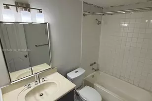 8600 SW 109th Ave, Miami, FL 33173 - Photo 13