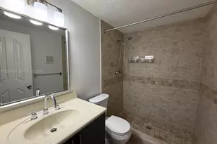 8600 SW 109th Ave, Miami, FL 33173 - Photo 19