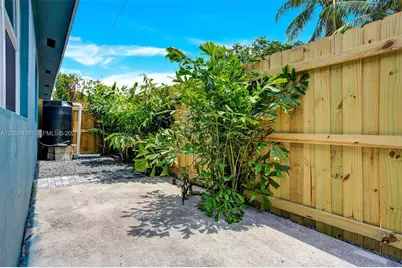 929 S N St #5, Lake Worth, FL 33460 - Photo 3