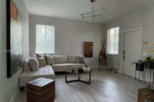 485 Silver Palm Way, Weston, FL 33327 - Photo 5