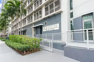 690 SW 1st Ct, Miami, FL 33130 - Photo 17