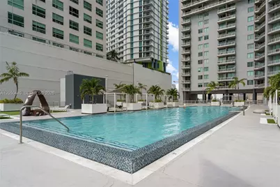 690 SW 1st Ct #1706, Miami, FL 33130 - Photo 19