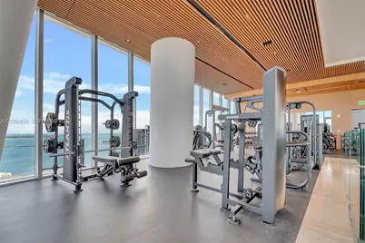 300 Biscayne Boulevard Way #3008W, Miami, FL 33131 - Photo 37