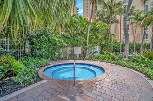 3340 NE 190th St, Aventura, FL 33180 - Photo 15