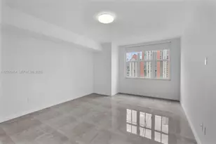 3340 NE 190th St, Aventura, FL 33180 - Photo 3