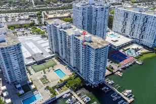 18081 Biscayne Blvd, Aventura, FL 33160 - Photo 65