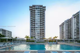 18081 Biscayne Blvd, Aventura, FL 33160 - Photo 51