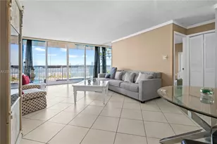 18081 Biscayne Blvd, Aventura, FL 33160 - Photo 17