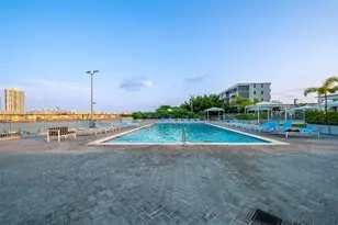 18081 Biscayne Blvd, Aventura, FL 33160 - Photo 53