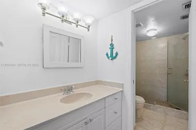 18081 Biscayne Blvd #1903, Aventura, FL 33160 - Photo 27