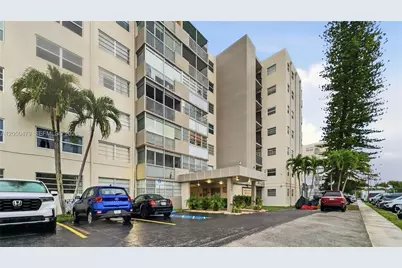 16450 Miami Dr #103, North Miami Beach, FL 33162 - Photo 27