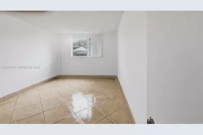 16450 Miami Dr #103, North Miami Beach, FL 33162 - Photo 15