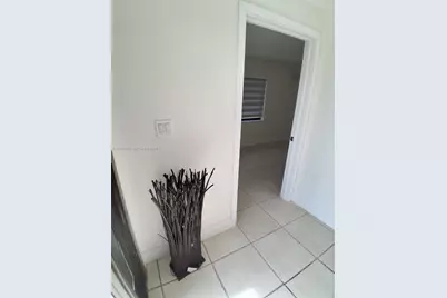 1231 SW 136th Pl #A, Miami, FL 33184 - Photo 3