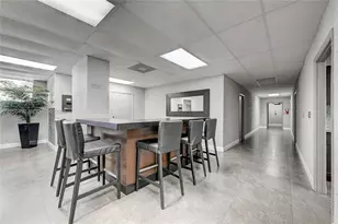 200 E Leslie Dr, Hallandale Beach, FL 33009 - Photo 33