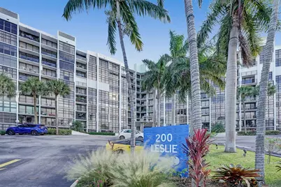 200 E Leslie Dr #722, Hallandale Beach, FL 33009 - Photo 25