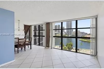 200 E Leslie Dr #722, Hallandale Beach, FL 33009 - Photo 15