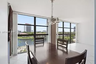 200 E Leslie Dr, Hallandale Beach, FL 33009 - Photo 13