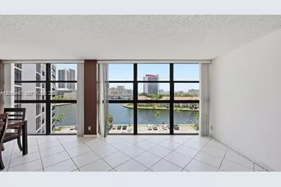 200 E Leslie Dr #722, Hallandale Beach, FL 33009 - Photo 15