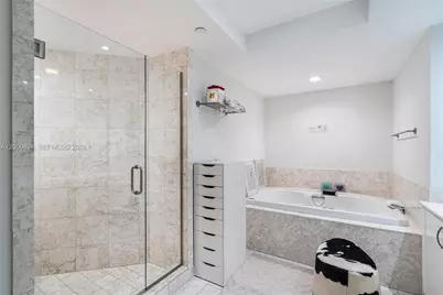 1331 Brickell Bay Dr #1611, Miami, FL 33131 - Photo 29