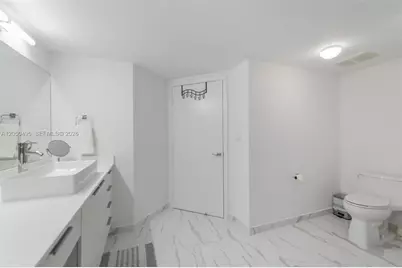 16699 Collins Ave #2004, Sunny Isles Beach, FL 33160 - Photo 13