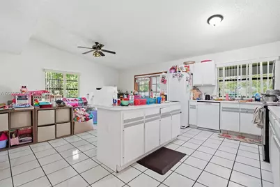 4531 SW 146th Ct, Miami, FL 33175 - Photo 17