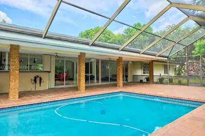 21601 SW 154th Ave, Miami, FL 33170 - Photo 15