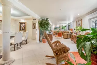 1400 Salzedo St #305, Coral Gables, FL 33134 - Photo 3