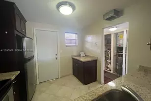 404 NW 68th Ave, Plantation, FL 33317 - Photo 5
