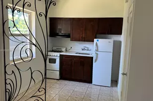 2499 SW 27th St, Miami, FL 33133 - Photo 1