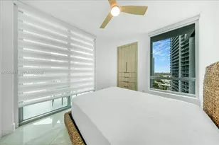 350 S Miami Ave, Miami, FL 33130 - Photo 11