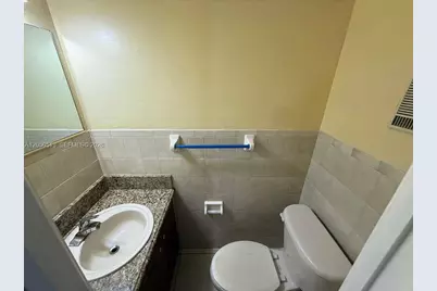 5 Olive Dr #12, Hialeah, FL 33010 - Photo 3