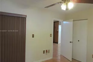 15545 N Miami Lakeway N, Miami Lakes, FL 33014 - Photo 11