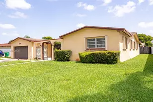 8721 NW 18th St, Pembroke Pines, FL 33024 - Photo 5
