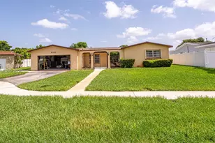 8721 NW 18th St, Pembroke Pines, FL 33024 - Photo 7