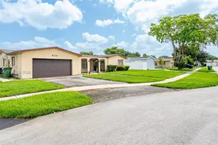 8721 NW 18th St, Pembroke Pines, FL 33024 - Photo 7