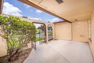 8721 NW 18th St, Pembroke Pines, FL 33024 - Photo 15
