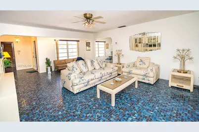 8721 NW 18th St, Pembroke Pines, FL 33024 - Photo 23