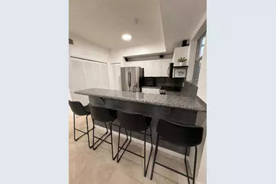 5230 NW 109th Ave #4, Doral, FL 33178 - Photo 9