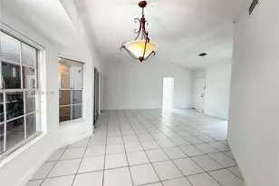 9850 W Heather Ln, Miramar, FL 33025 - Photo 3