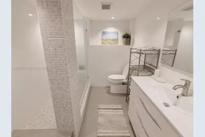 555 NE 15th St #T6, Miami, FL 33132 - Photo 25
