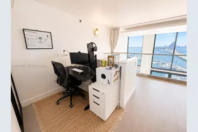 555 NE 15th St #T6, Miami, FL 33132 - Photo 19